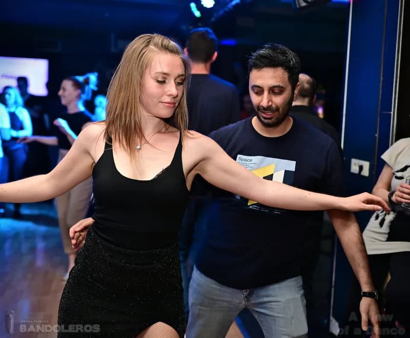 Salsa Metropolis Party 04.05.2024