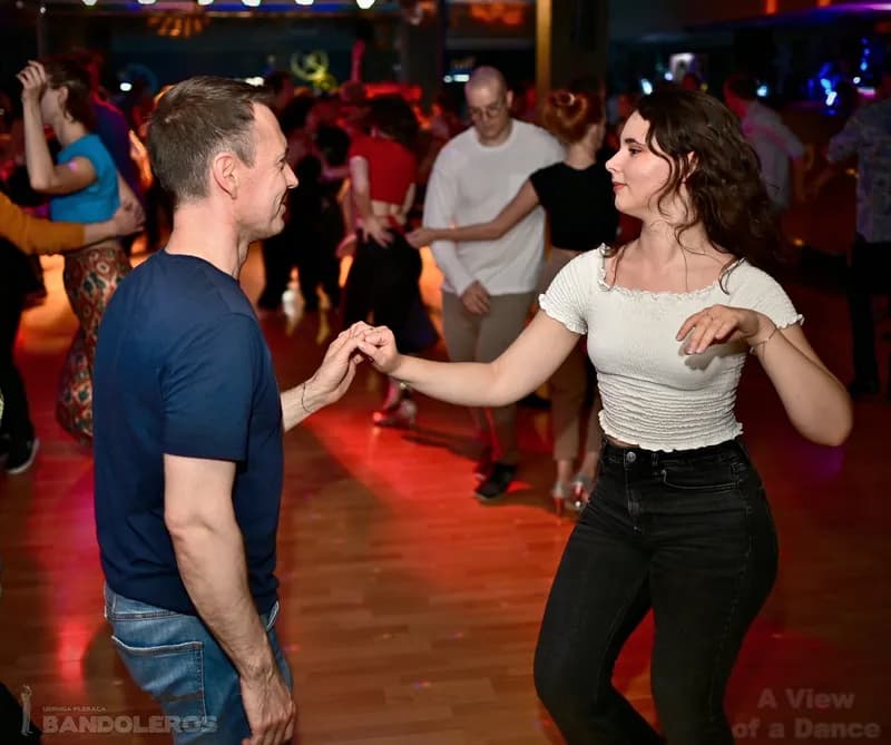 Salsa Metropolis Party 04.05.2024