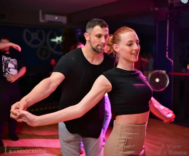 Salsa Metropolis Party 04.05.2024
