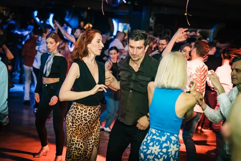 Salsa & Sensual Metropolis Weekend Party 08.02.2025