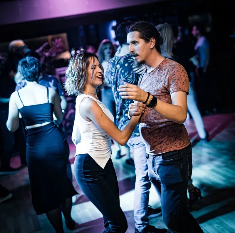 Salsa & Sensual Metropolis Weekend Party 08.11.2024